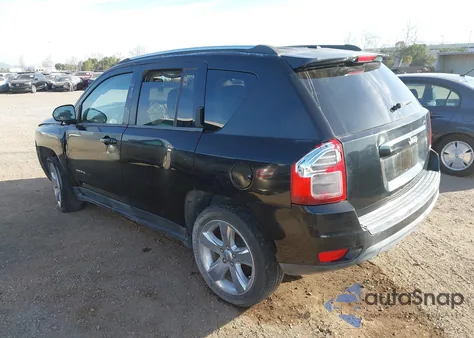 2012 Jeep Compass Limited z USA, uszkodzony, nr VIN 1C4NJCCB7CD514877